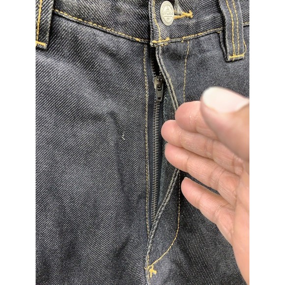 VTG Studio By Southpole Embroidered Denim Jeans 34 Looney Tunes Wile E Coyote - Picture 10 of 16